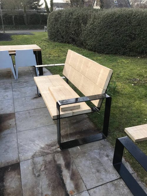 Unieke buitenmeubels van accoya hout Eden BV